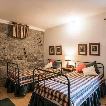 Sleeps 4 *