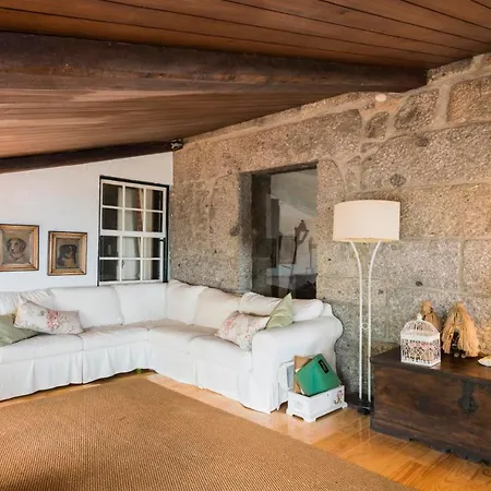 Sleeps 4 فيلة *